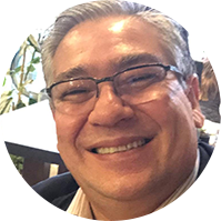 Dr. Armando Mosquera